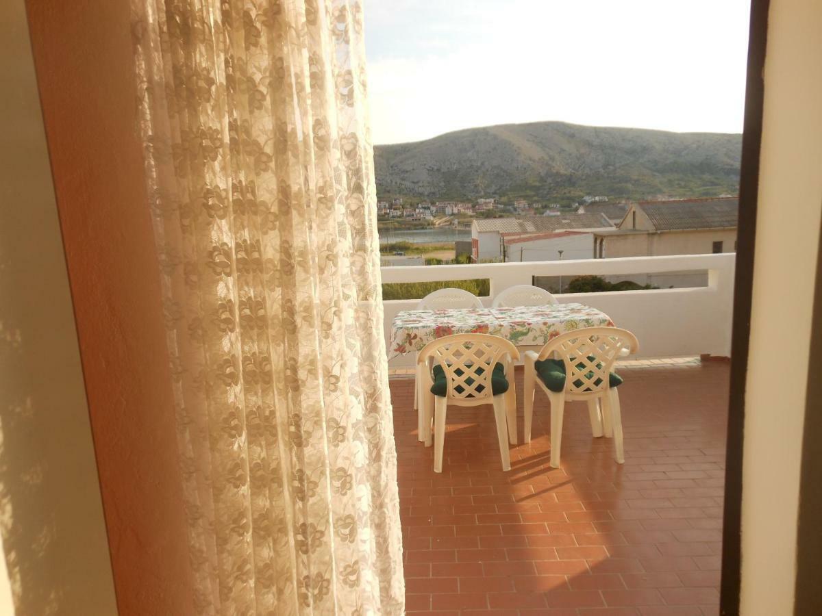 Donami Apartments Pag Town Extérieur photo