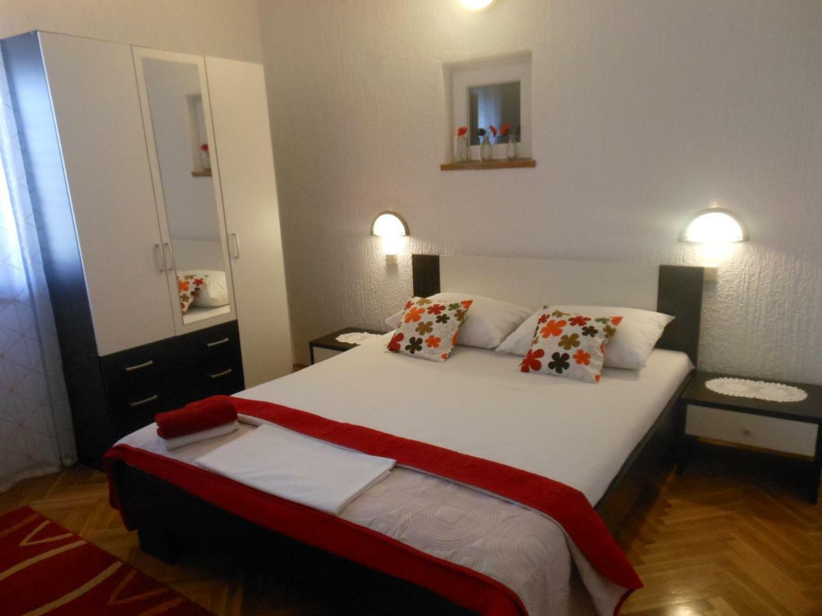 Donami Apartments Pag Town Extérieur photo